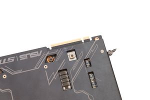 ASUS RTX 2080 Ti Strix 13